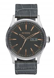 Nixon The Sentry Leather Gray Gator