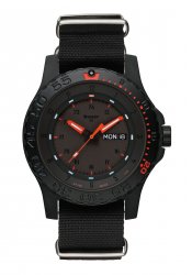 Traser Red Combat Nato Herrenuhr